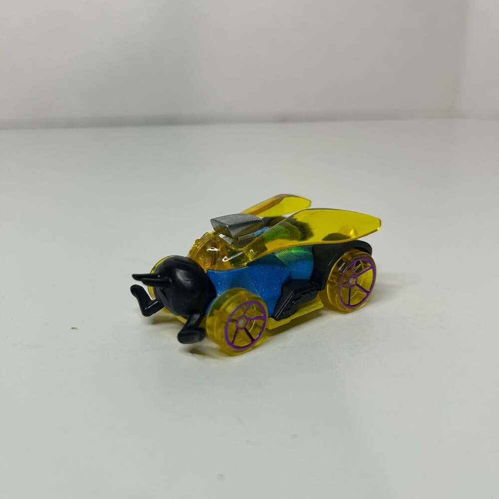 Hot Wheels Color Shifters Buzzkill Bee Car